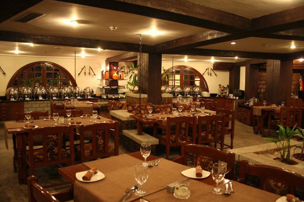 Best Western Amrutha Castle Hyderabad Eksteriør billede
